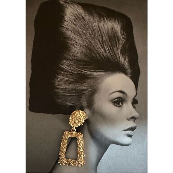 Gold Drop Clip-On Earrings - Picture 1 of 2